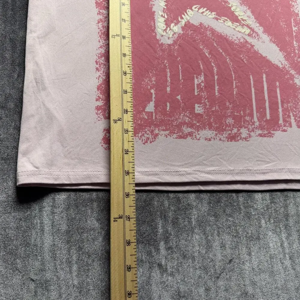 ROMWE Shirt Mens Small Pink Star Rebellion Graphic Tee Streetwear Distressed